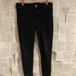 Black American Eagle jeans